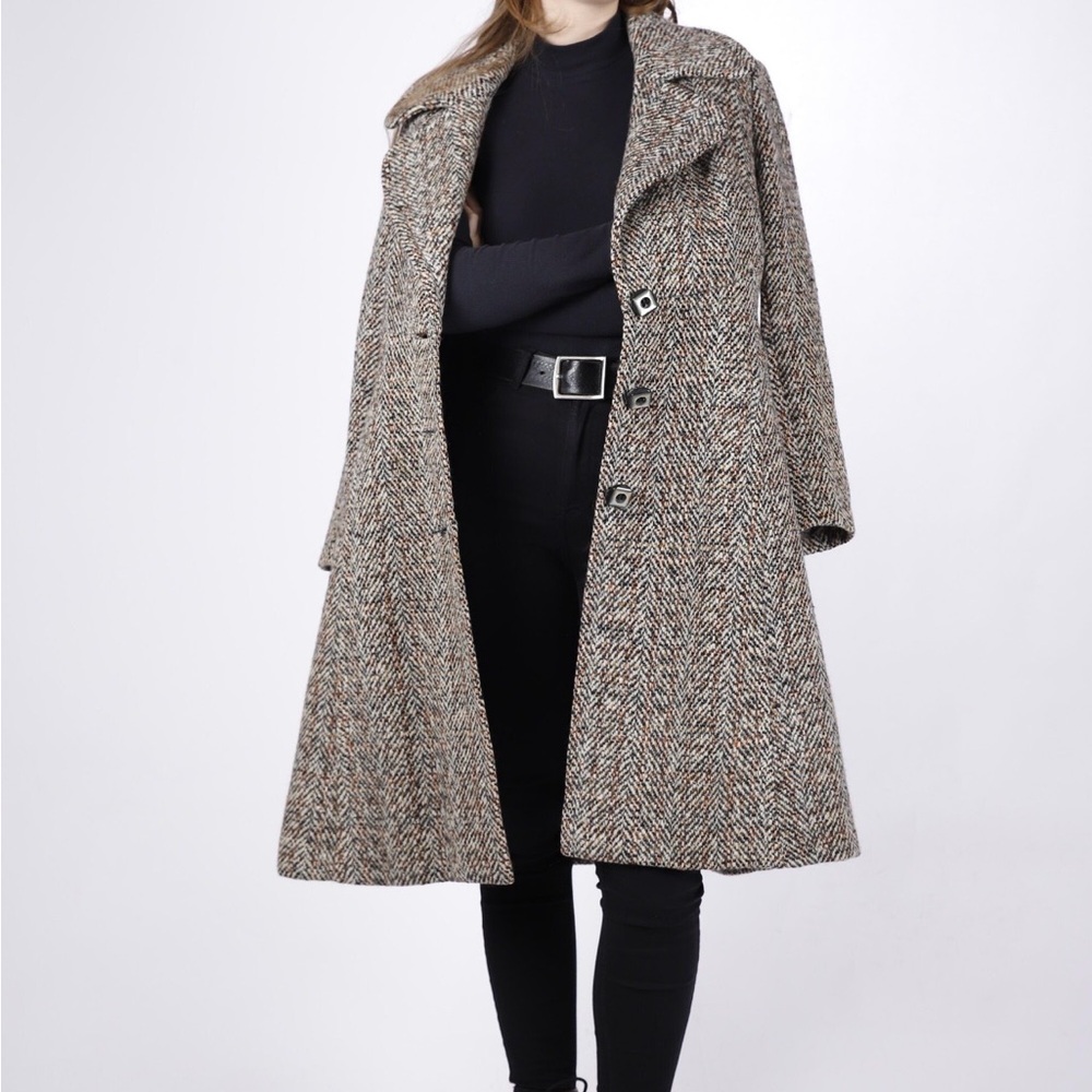 Women's Herringbone Coat - image 3